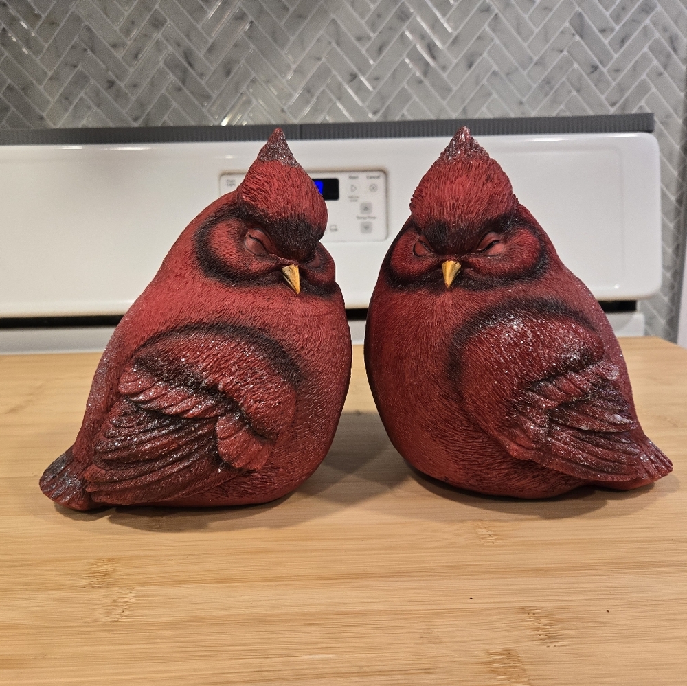Red Cardinal Bird Figurine‎ Set - Like New